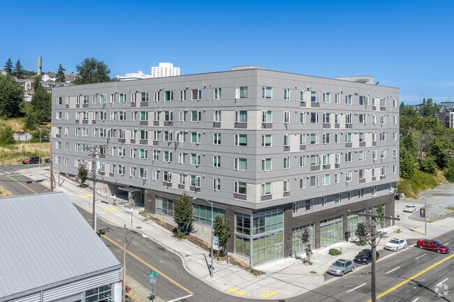 Building Photo - Jefferson Yards Apartments