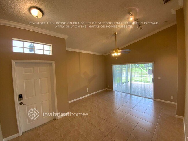 Foto del edificio - 5785 Raceway Rd