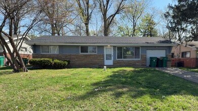 Building Photo - 9744 Lanier Dr