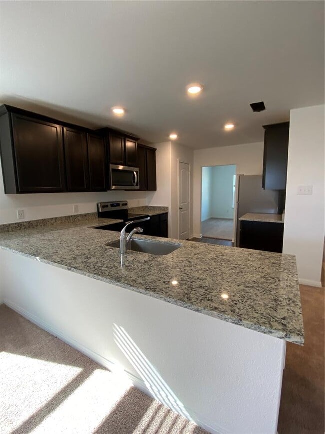 Building Photo - 18308 Speculator Ln
