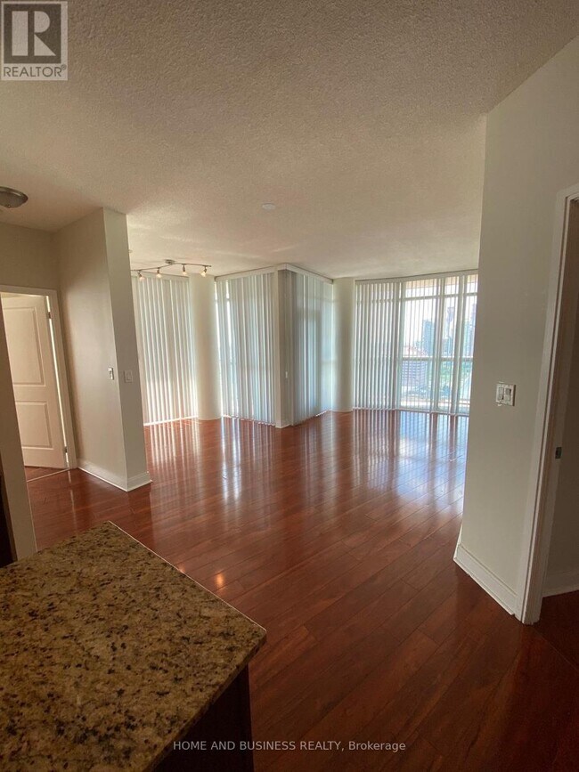 Building Photo - 70 Absolute Ave