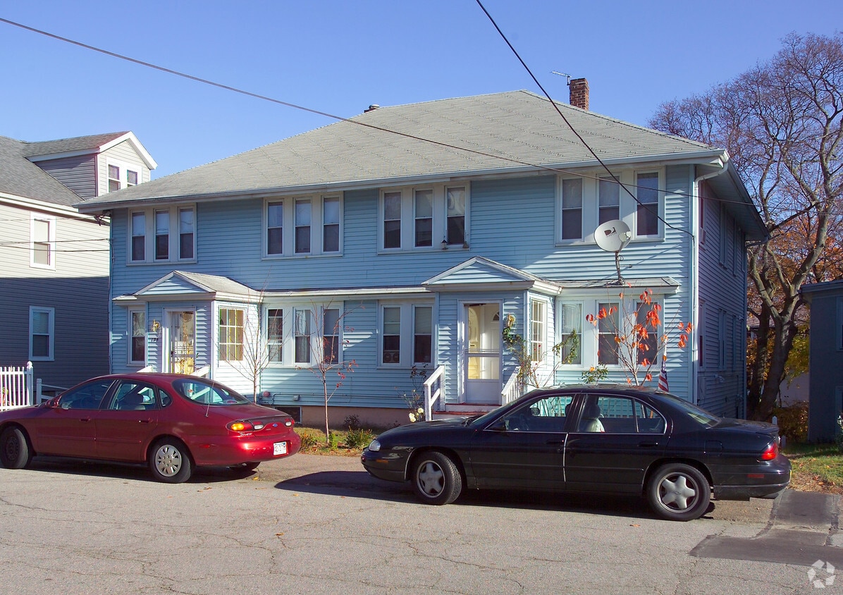 134136 Old Colony Ave, Quincy, MA 02170 Apartments in Quincy, MA