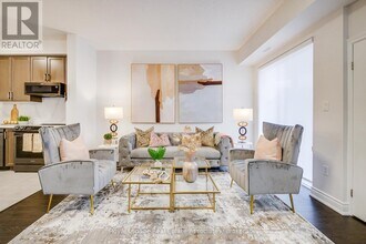 Building Photo - 650 Sauve St