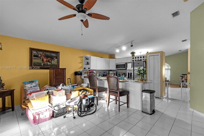 Foto del edificio - 7562 W 32nd Ct