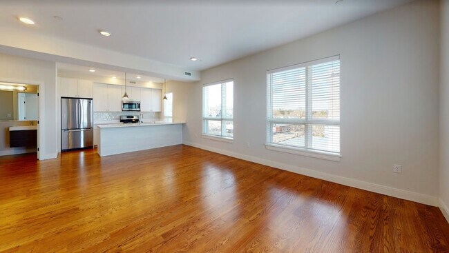 Foto del edificio - Everett St. Apartments