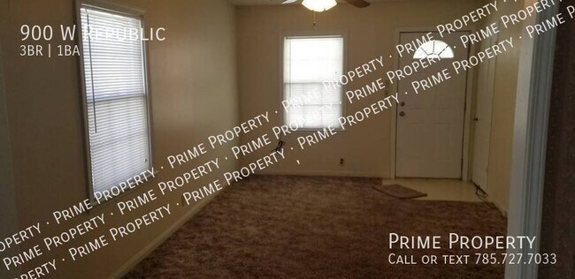 Building Photo - 900 W Republic-