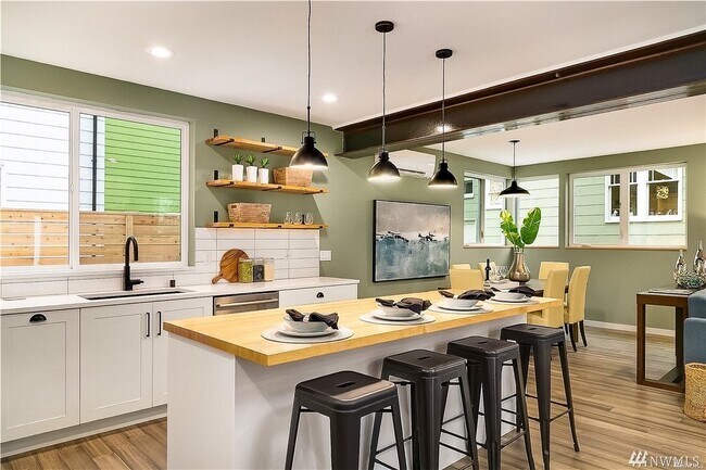 Foto del edificio - 4422 Phinney Ave N