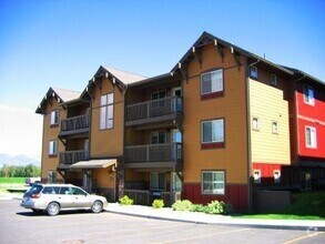 Building Photo - 4645 Bembrick St