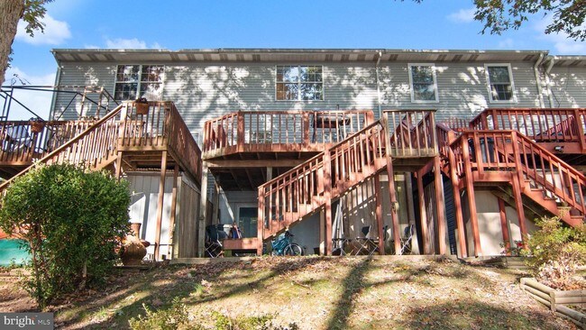 Foto del edificio - 14 Mattawoman Ct