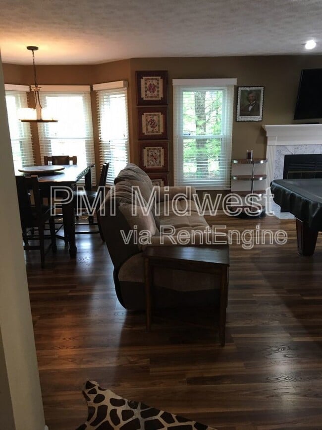 Building Photo - 7569 Cherryhill Dr