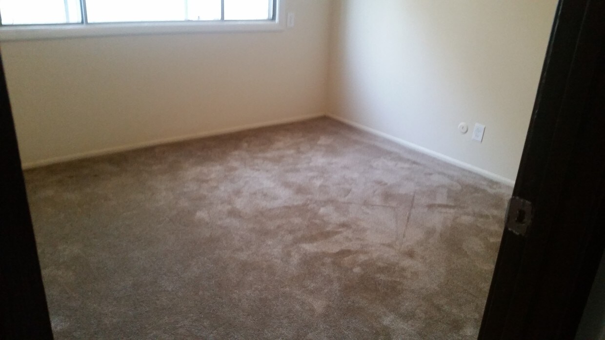Foto principal - 3631 N Rockton Ave