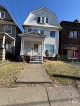 Building Photo - 558 Carey Ave
