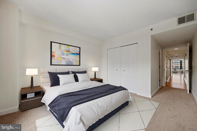 Foto del edificio - 1150 K St NW