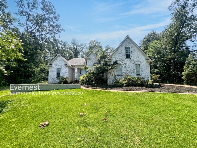 Foto del edificio - 8835 Robertson Ln N