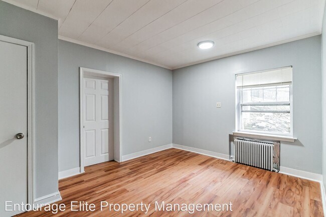 Building Photo - 2 br, 1 bath House - 228 Crawford Avenue #2