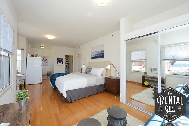 Foto del edificio - 26 Breeze Ave