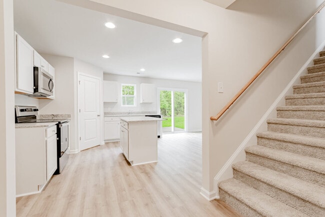 Building Photo - Tricon Blythewood