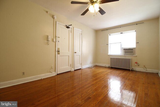 Foto del edificio - 1612 Pine St