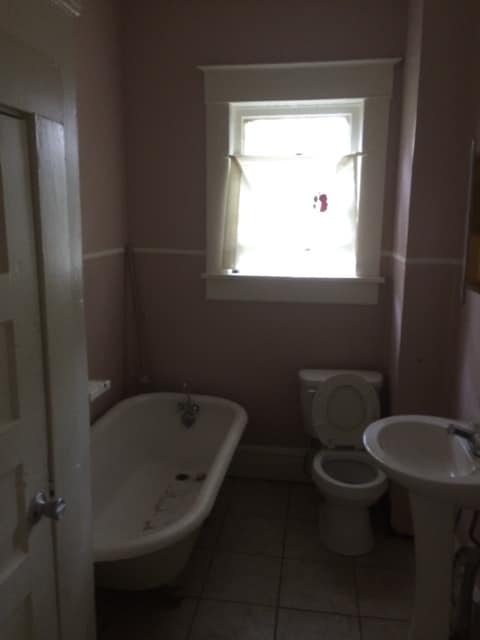 Building Photo - 4253 Lamar Ave