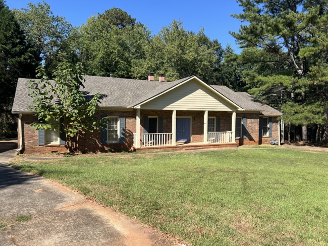 Building Photo - 560 Grimes Pl