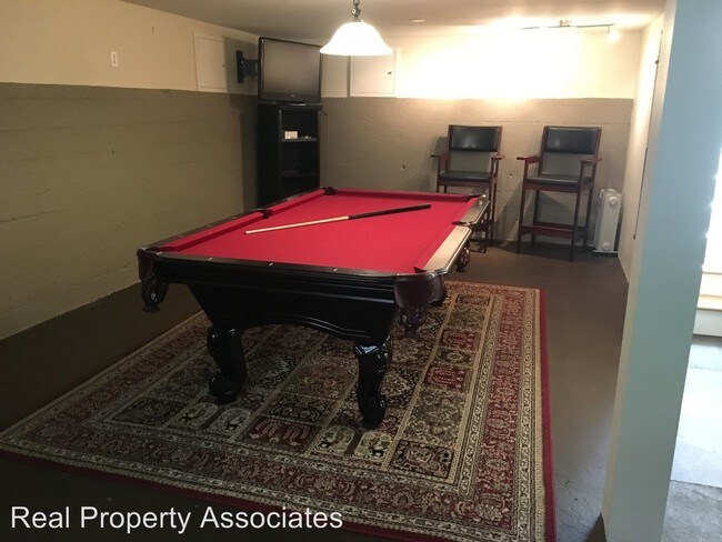 Foto del edificio - 3 br, 3 bath House - 1852 E. Shelby Street