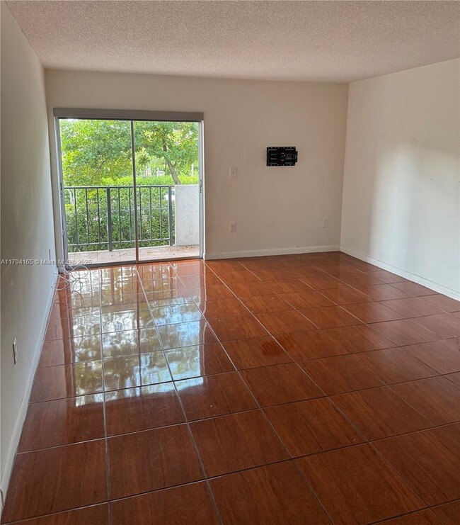 Foto del edificio - 8950 NE 8th Ave