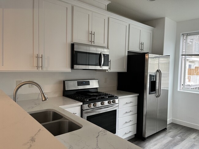 Building Photo - 8770 SW 147th Terrace