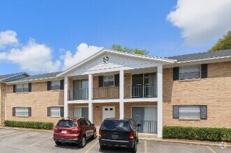 Building Photo - 5984 Windsor Forest Dr