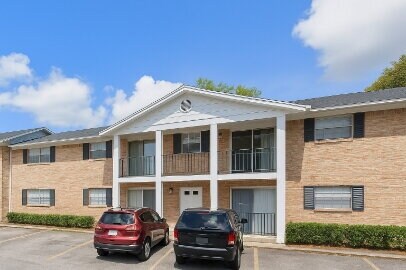 Foto principal - Modern Renovated Apartment in Quiet West J...