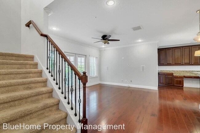 Building Photo - 3 br, 2.5 bath House - 5271 Baskin St.