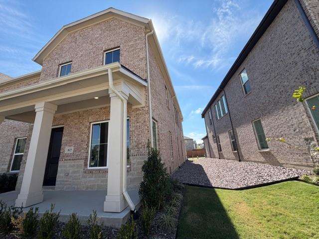 Foto del edificio - 1025 Featherglass Ln