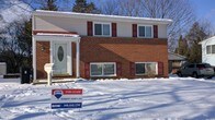 Primary Photo - 834 Panorama Dr