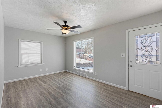 Building Photo - 3909 N 36th St