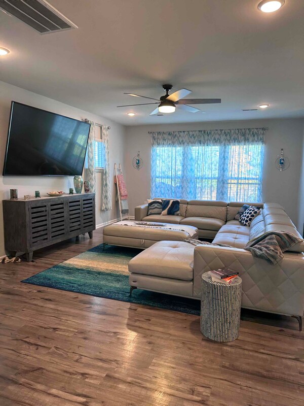 Foto del edificio - 3324 Bordwell Ridge Dr