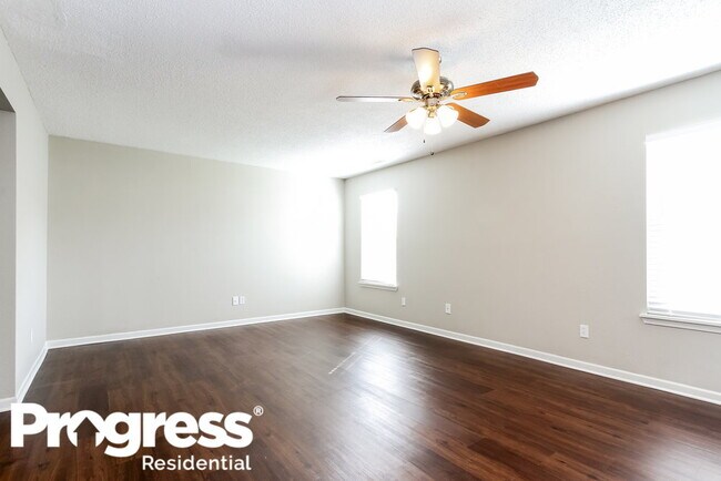 Foto del edificio - 5238 Manning Rd