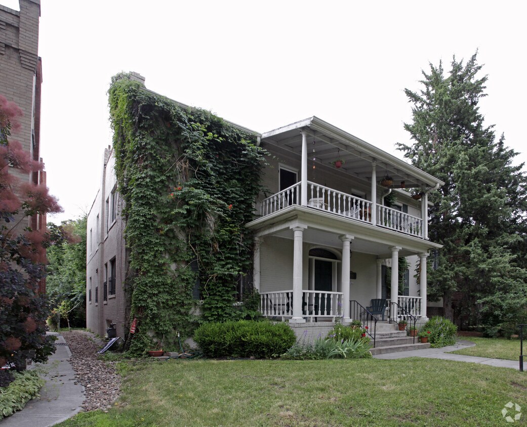 Primary Photo - 1414 Milwaukee St