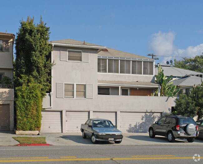 Building Photo - 2118 S Beverly Glen Blvd