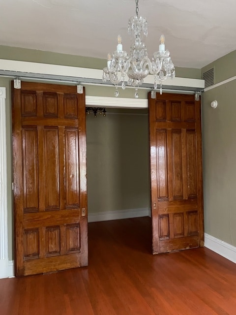 Building Photo - 1004 Scott St