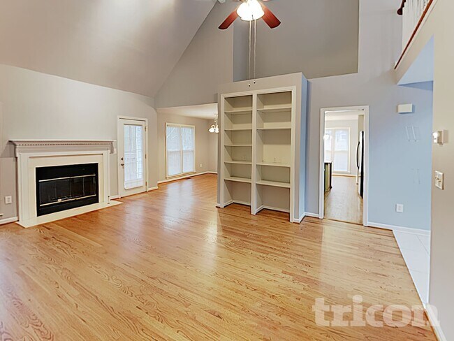 Building Photo - 3465 Canon Creek Dr