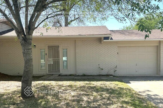 Foto del edificio - 221 Ellis St