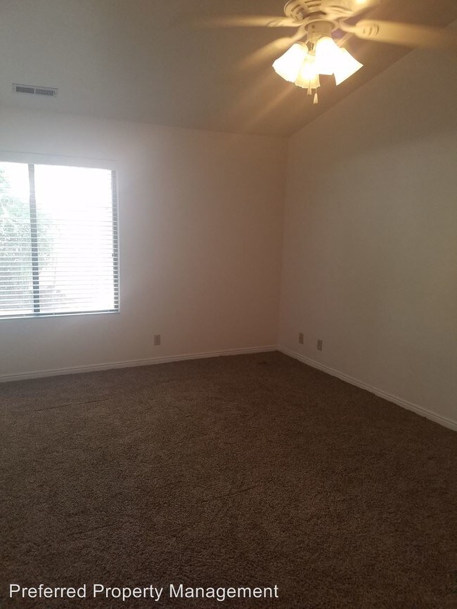 Building Photo - 2 br, 2 bath House - 230 S 300 E #8