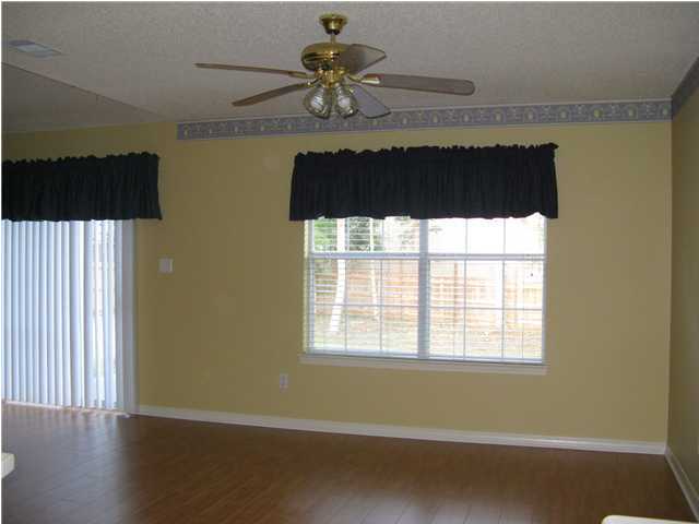 Building Photo - 707 Linden Ave