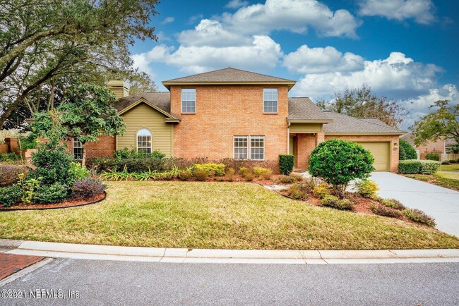 Foto del edificio - 7820 Deerwood Point Ct