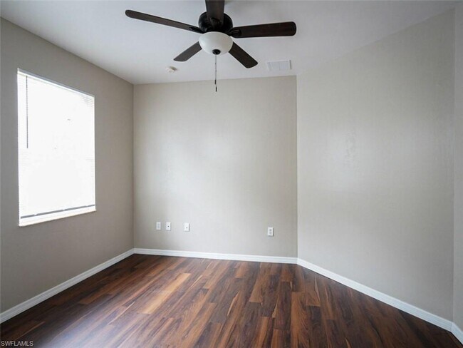 Building Photo - 16590 Goldenrod Ln