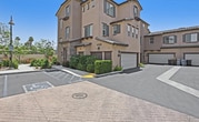 Foto principal - This gorgeous 3-bedroom, 3.5 bath townhome...