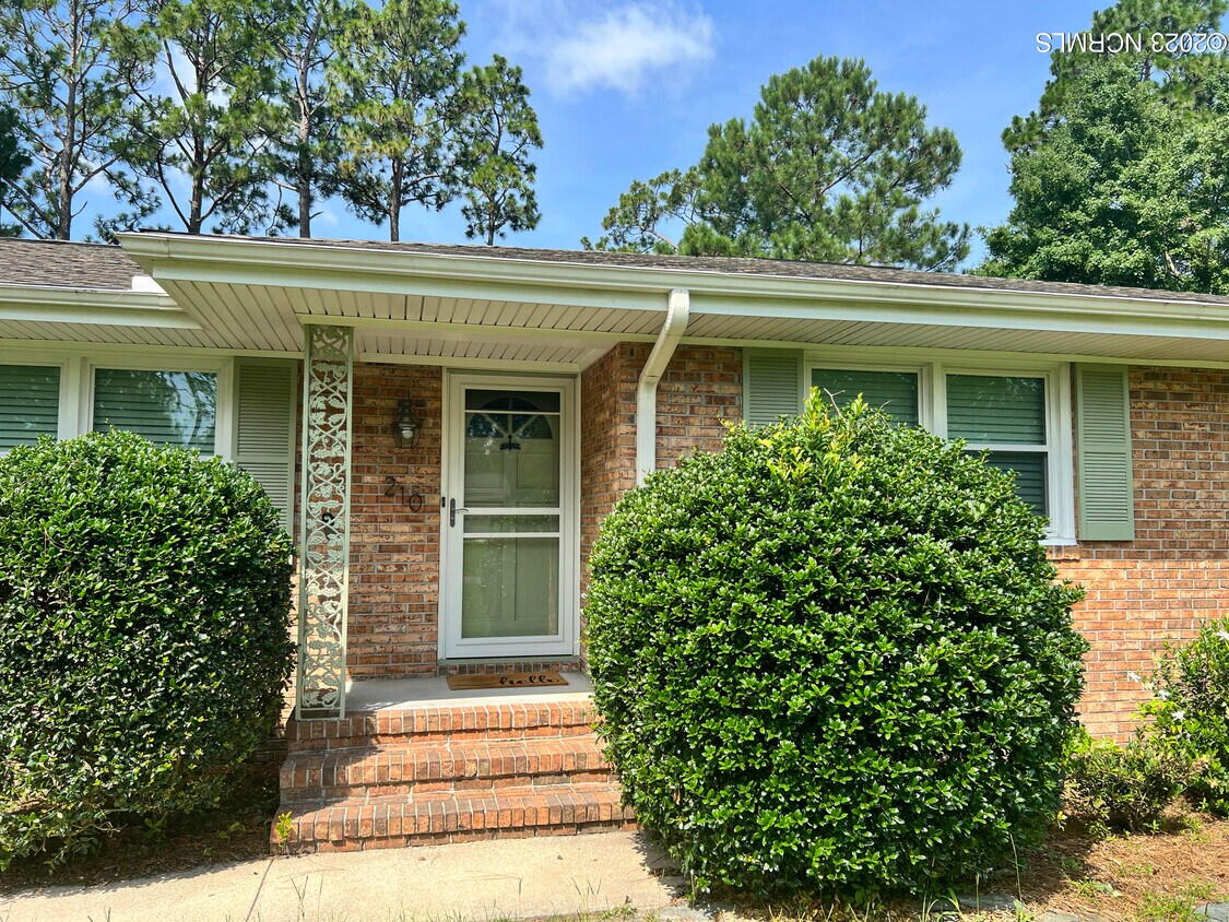 210 Madeline Dr, Wilmington, NC 28405 House for Rent in Wilmington