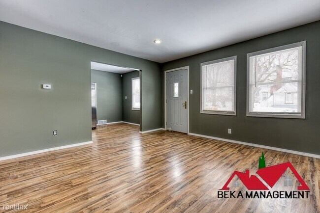 Building Photo - 3 br, 2 bath House - 188 Cedardale Ave
