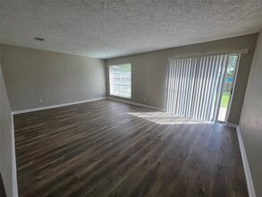 Building Photo - 17602 Heritage Bay Dr