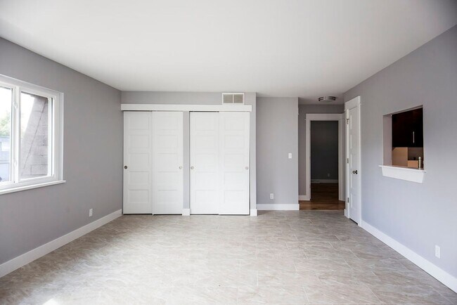 Foto del edificio - 2809 Stanford Rd