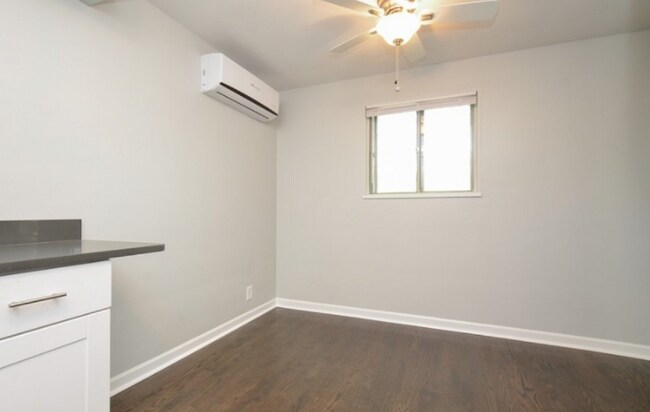 Foto del edificio - 1141 Waukegan Rd